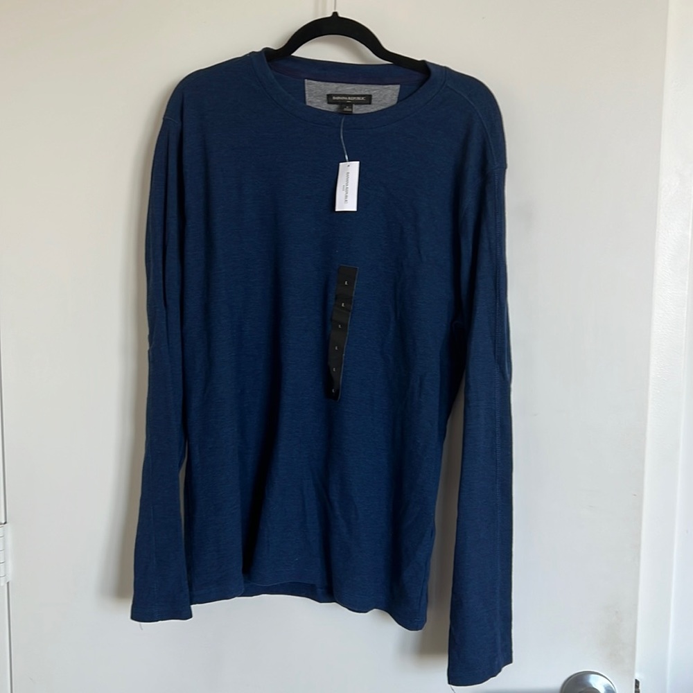 NWT Men’s Banana Republic Waffle Crew